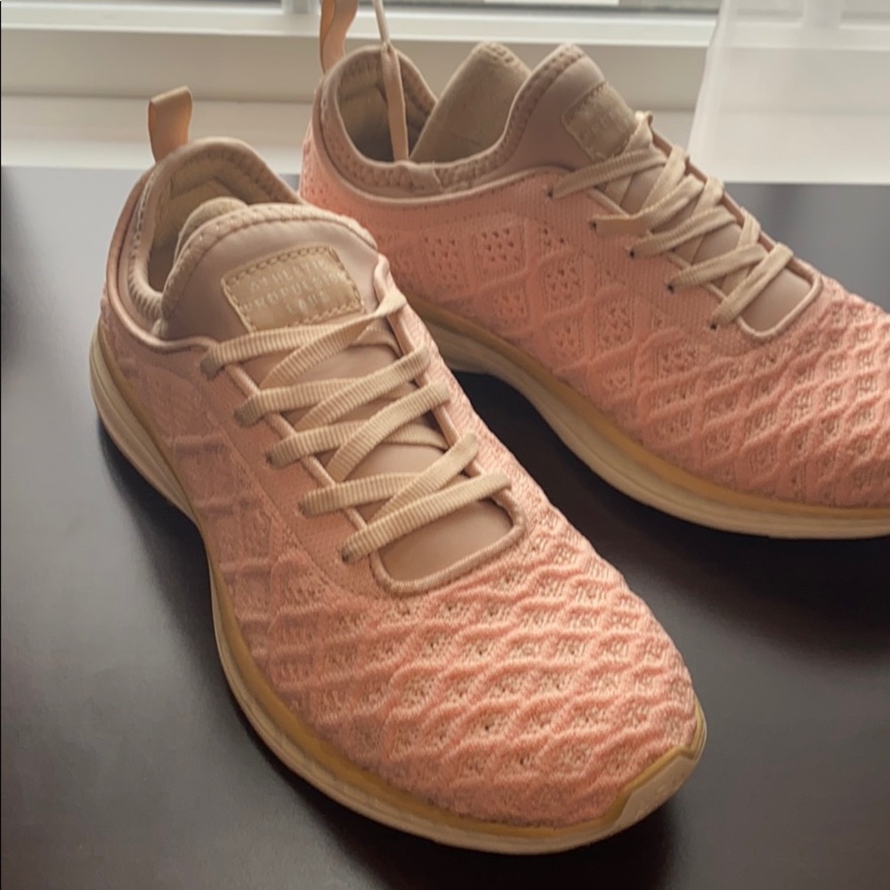 Like new!! APL sneakers!